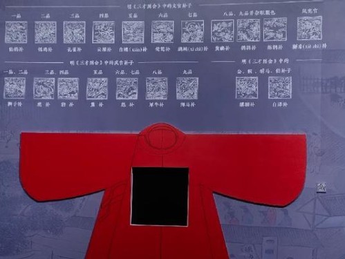 官居几品攻略（权谋生活中的妻妾之间如何和谐相处）