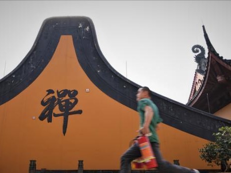灵隐寺14技能攻略（深入解析灵隐寺14个技能的使用技巧，助你在游戏中立于不败之地）